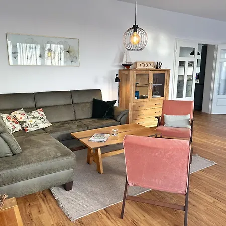 We 8 Mehr Vom * 萨斯尼茨