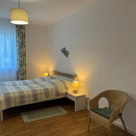 We 8 Mehr Vom 萨斯尼茨